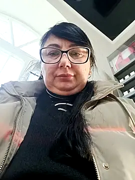 MariSwan222 online show from March 2, 2026, 7:15 am