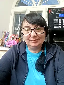 MariSwan222 online show from June 1, 2026, 6:07 pm