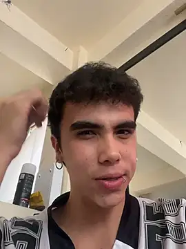 Kheyler 1 online show from March 9, 2026, 10:24 pm