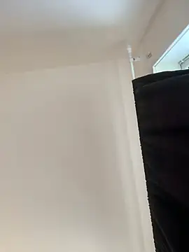 Melissaa00 online show from April 23, 2026, 3:13 pm