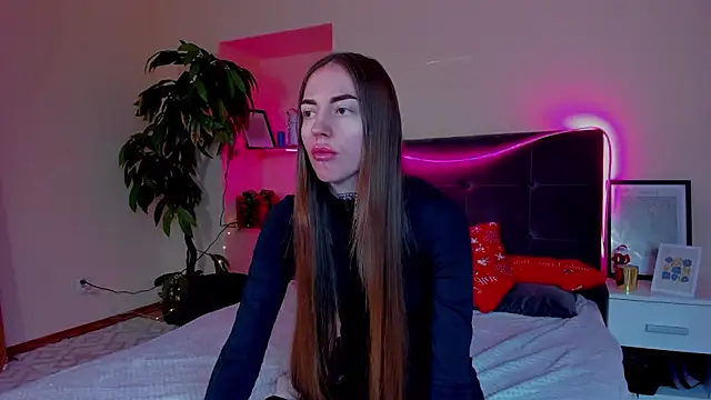 AdrianaCult online show from January 9, 2026, 6:42 am