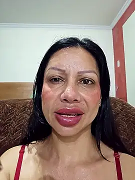 Snapshot of Grace_Velvet chatting on May 25, 2026, 8:35 am Grace Velvet online show from May 25, 2026, 8:35 am