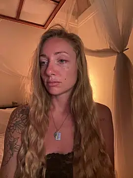 OpheliaRoxx online show from March 5, 2026, 10:16 pm