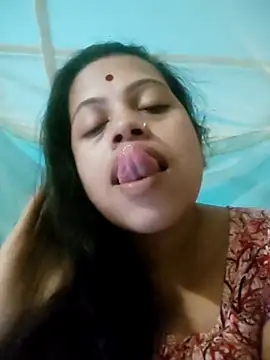 Snapshot of Yours_Puja chatting on December 16, 2025, 5:50 pm Yours Puja online show from December 16, 2025, 5:50 pm