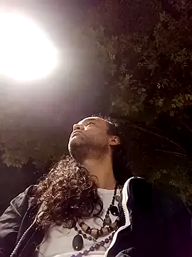 Snapshot of vladopen chatting on January 5, 2026, 11:30 pm vladopen online show from January 5, 2026, 11:30 pm