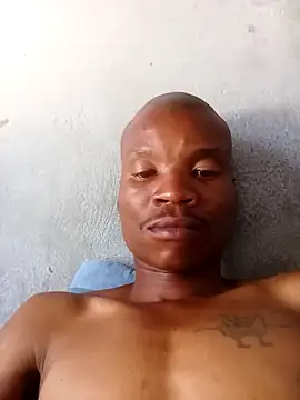 Snapshot of thabisozxz chatting on January 18, 2026, 11:46 am thabisozxz online show from January 18, 2026, 11:46 am