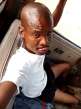 Snapshot of thabisozxz chatting on January 10, 2026, 2:23 pm thabisozxz online show from January 10, 2026, 2:23 pm