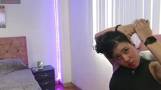 Valery  lovex online show from February 6, 2026, 9:00 pm