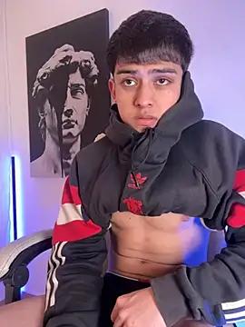 lian fooxx online show from February 18, 2026, 3:59 am