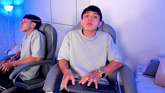  TaylorBlack online show from January 5, 2026, 5:27 pm