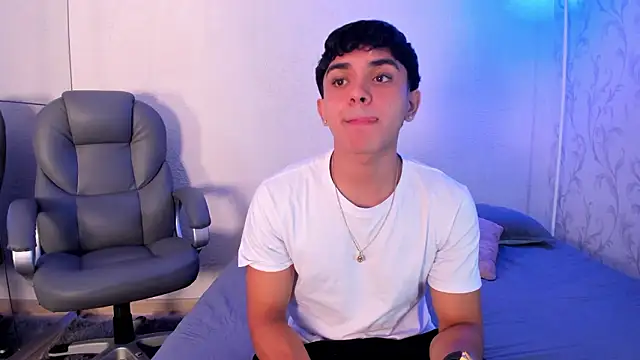  TaylorBlack online show from January 14, 2026, 11:36 am