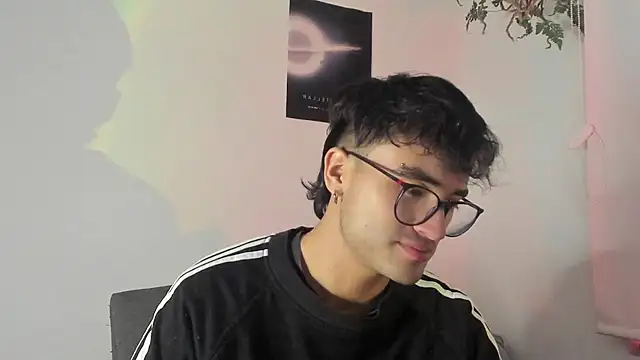 charlie dicker online show from January 8, 2026, 12:49 am