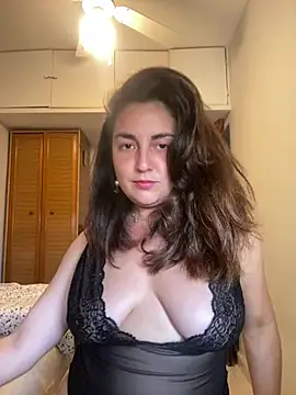 sweetrosedance online show from April 8, 2026, 3:13 pm