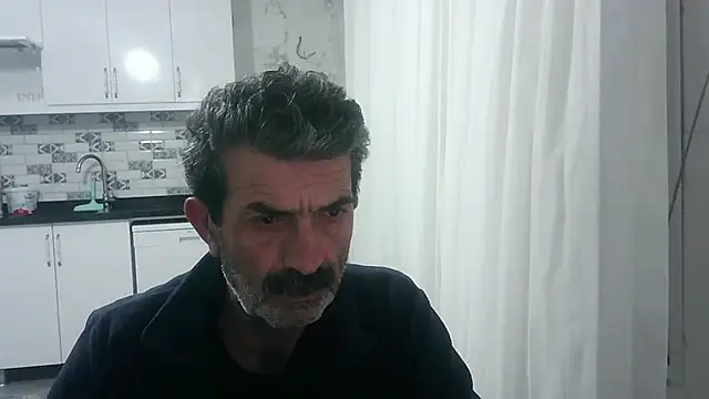 Snapshot of kobra21turki chatting on April 19, 2026, 6:21 pm kobra21turki online show from April 19, 2026, 6:21 pm