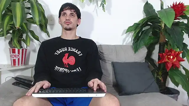 boy Dirty X online show from May 18, 2026, 5:13 am