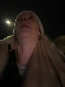 Melina Diamond online show from February 2, 2026, 8:30 pm