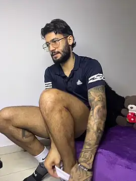 thedragonboyxxx online show from February 5, 2026, 3:57 am