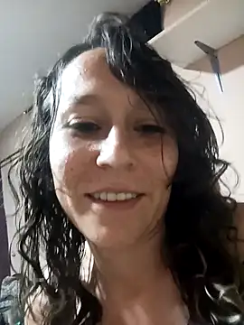 riquimona online show from December 16, 2025, 12:15 am