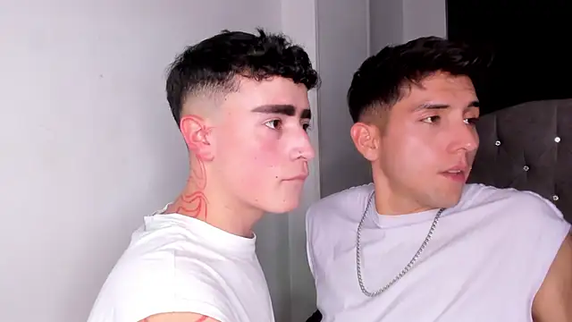 naughtysalomon   online show from March 12, 2026, 11:09 pm