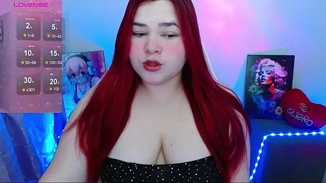 Snapshot of Dannie_sofie1 chatting on May 4, 2026, 11:29 pm Dannie sofie1 online show from May 4, 2026, 11:29 pm
