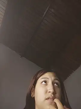 Aranzatits online show from February 18, 2026, 4:21 am