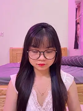 Snapshot of ___KARA___ chatting on February 26, 2026, 1:38 am KARA online show from February 26, 2026, 1:38 am