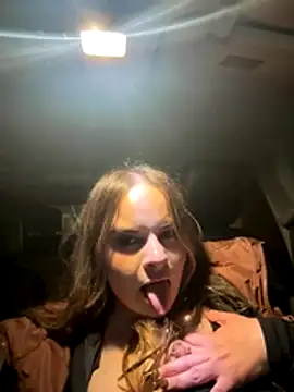 Snapshot of Xowallyxo chatting on December 17, 2025, 4:50 am Xowallyxo online show from December 17, 2025, 4:50 am