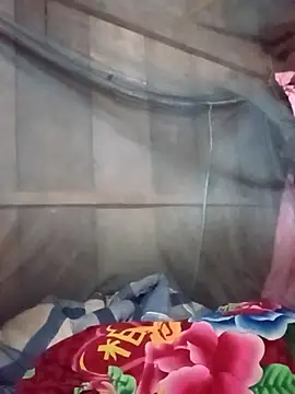 Girl cutee online show from March 3, 2026, 10:06 pm