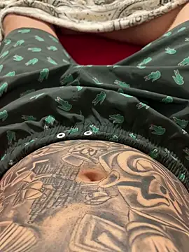 brancotatuad0 online show from December 16, 2025, 6:39 am