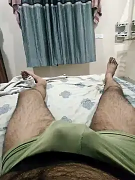 Tall7boy7 online show from April 22, 2026, 5:42 pm