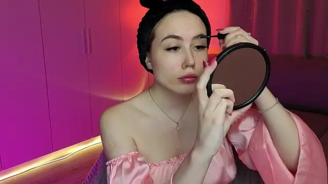 Aurelia Voss online show from February 21, 2026, 5:53 am