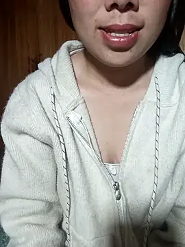 Chloe-ee online show from February 7, 2026, 9:34 pm