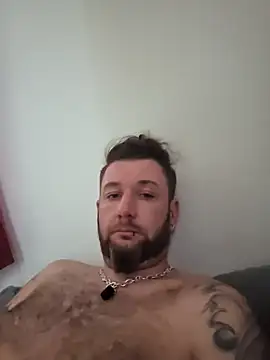 Snapshot of ceikerboy19 chatting on December 16, 2025, 10:52 am ceikerboy19 online show from December 16, 2025, 10:52 am