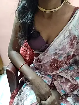 Snapshot of pavani_telugu chatting on December 17, 2025, 11:15 am pavani telugu online show from December 17, 2025, 11:15 am