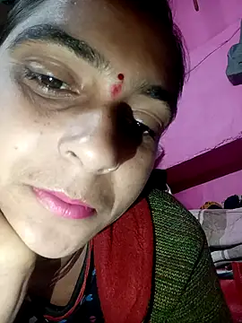 Snapshot of Bandna_sharma chatting on December 17, 2025, 3:00 am Bandna sharma online show from December 17, 2025, 3:00 am