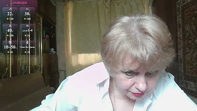 Snapshot of Casey_peach chatting on June 21, 2026, 6:52 am Casey peach online show from June 21, 2026, 6:52 am