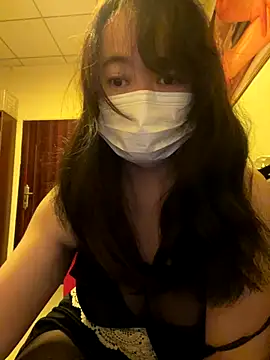 Snapshot of qiqi-01 chatting on December 18, 2025, 3:05 pm qiqi-01 online show from December 18, 2025, 3:05 pm