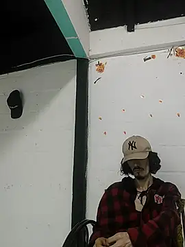 sk8-boy online show from May 14, 2026, 4:59 pm