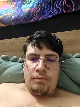 Snapshot of felipe-hot chatting on December 17, 2025, 3:33 am felipe-hot online show from December 17, 2025, 3:33 am