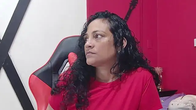 Bianca slut1 online show from April 7, 2026, 7:26 pm