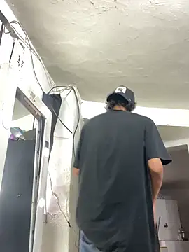 flacopais1 online show from December 16, 2025, 9:41 pm