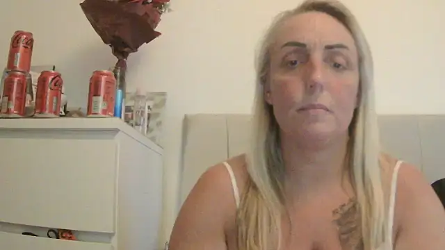 theblondecocklover online show from April 14, 2026, 6:57 pm