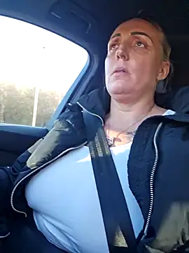 theblondecocklover online show from February 13, 2026, 12:49 pm