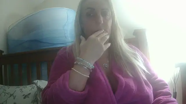 theblondecocklover online show from March 1, 2026, 11:10 am