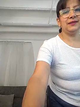 christy ant online show from February 25, 2026, 6:41 pm