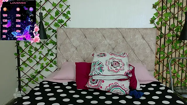 Snapshot of Georgia_Candy chatting on May 7, 2026, 3:22 am Georgia Candy online show from May 7, 2026, 3:22 am