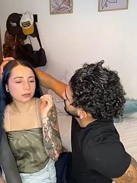 Thelovers666 online show from December 17, 2025, 3:28 pm