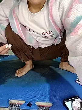 hi-miki online show from January 17, 2026, 1:20 am