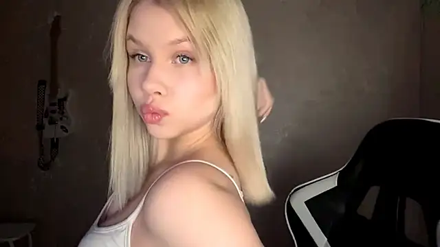 YourMoor online show from December 20, 2025, 3:37 pm