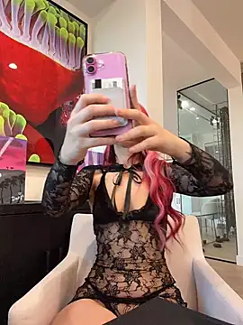 itscleomoon online show from February 27, 2026, 11:04 pm